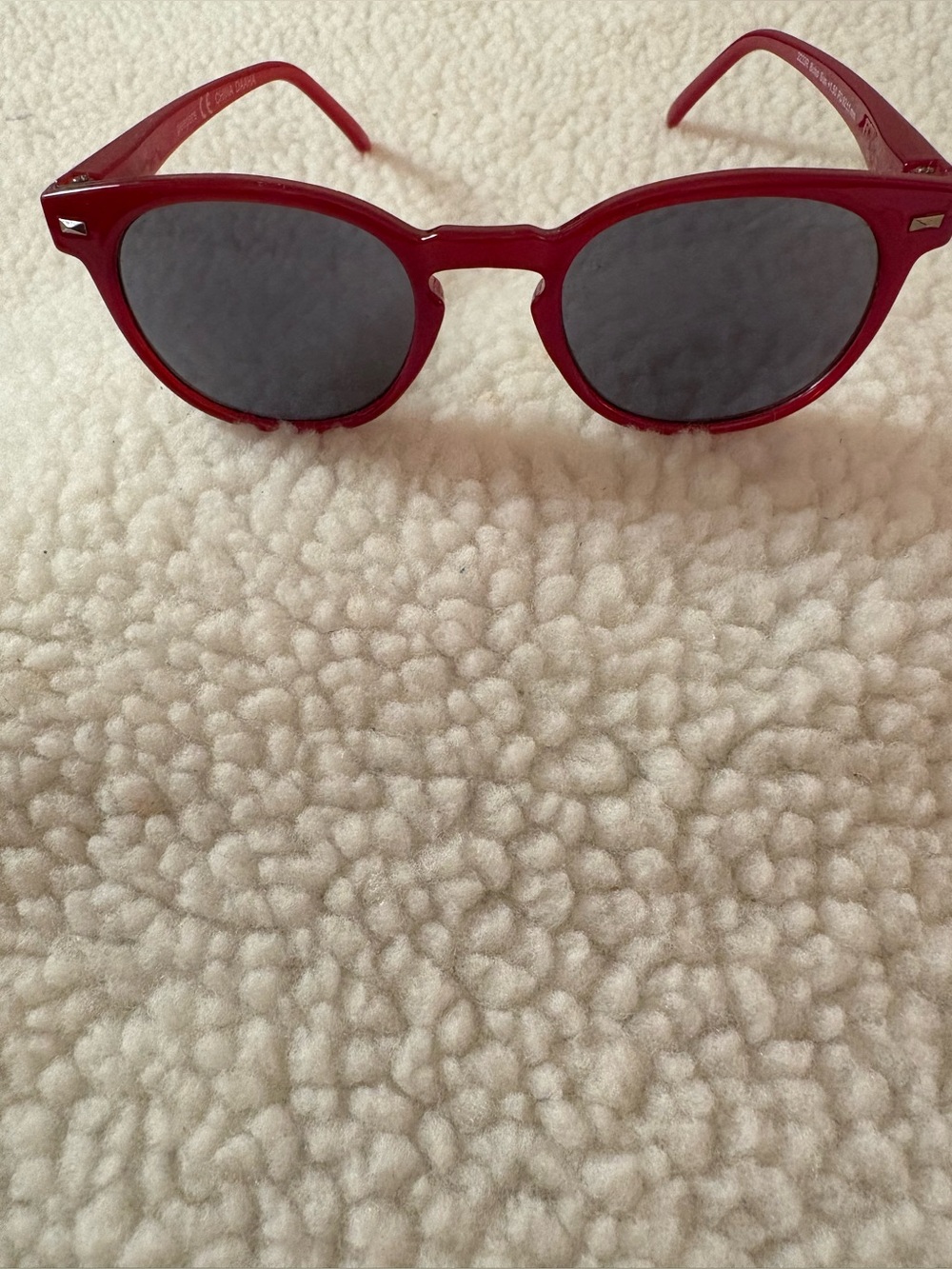 Peepers Red Round Frame Reading Sunglasses 1.50